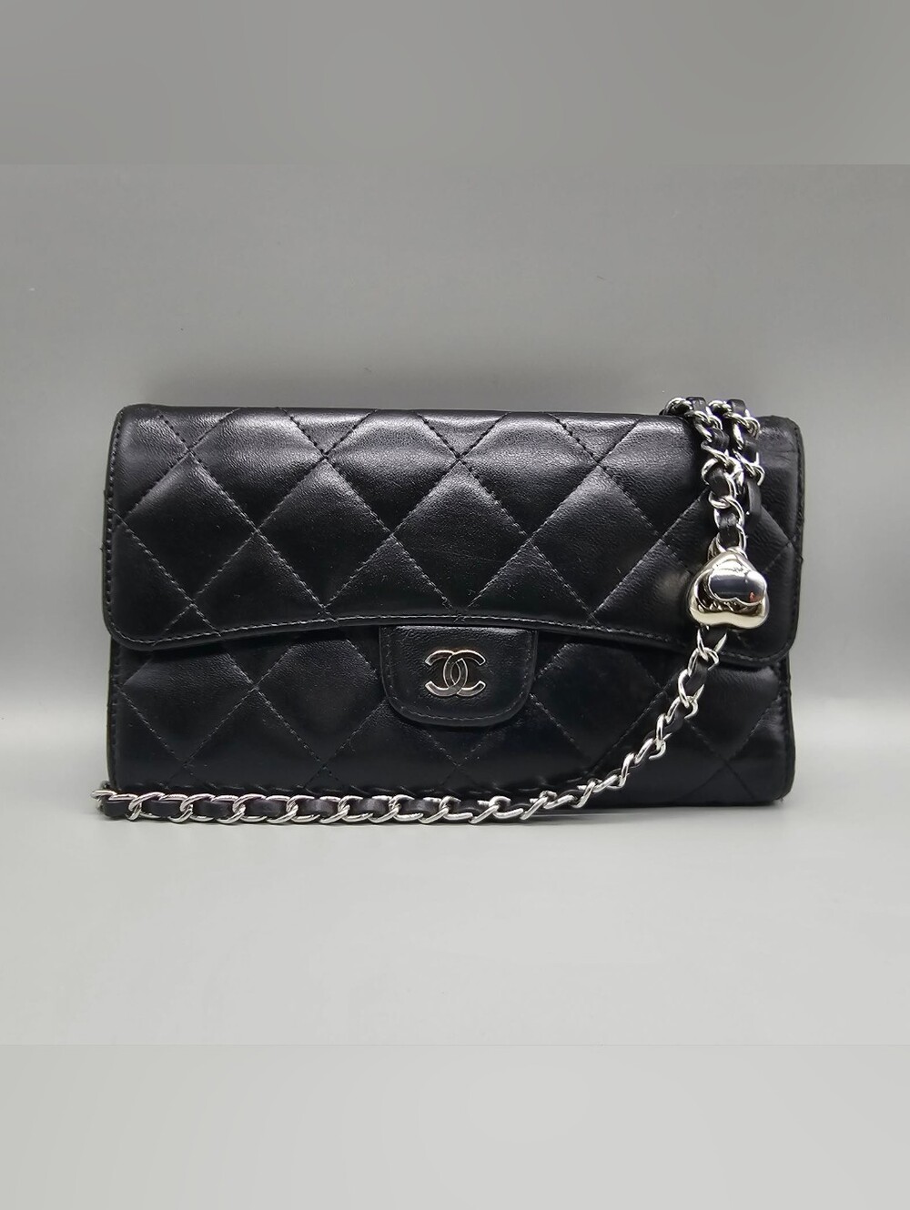 CHANEL Matelasse Black Lambskin Long Wallet/Clutch